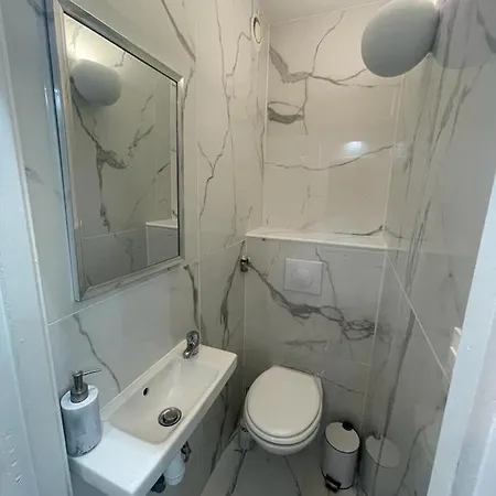 Grand Apartment